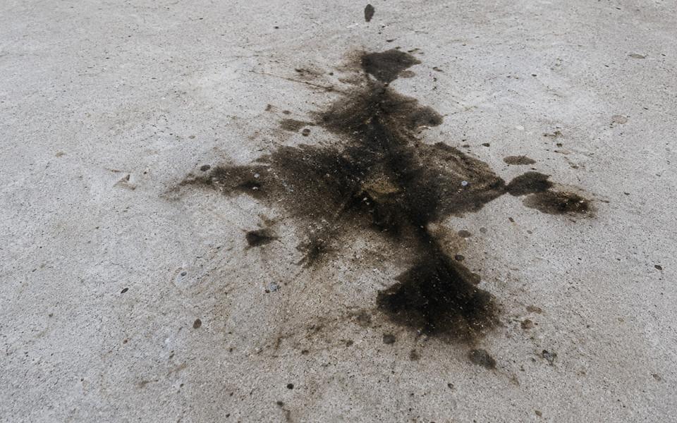 OIL STAIN & DIRT REMOVAL
